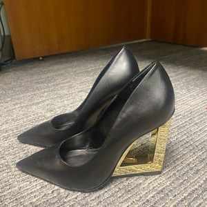 Schutz Heels; Size 6; Never Been Worn